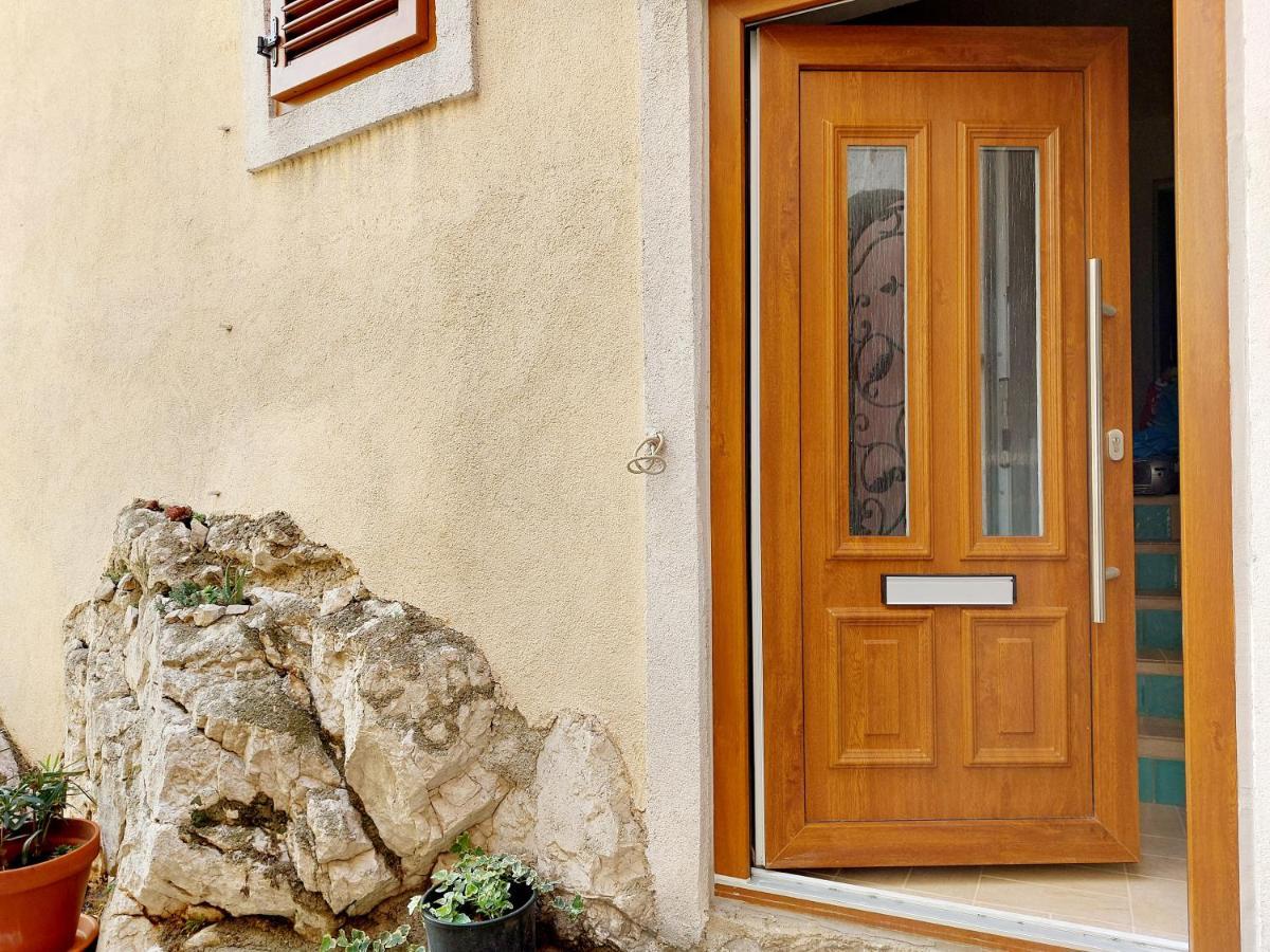 באקר Sha La La - Charming, Unique Studio In A Historic Building Next To A Castle, Wifi, Smart Tv, Washer-Dryer מראה חיצוני תמונה