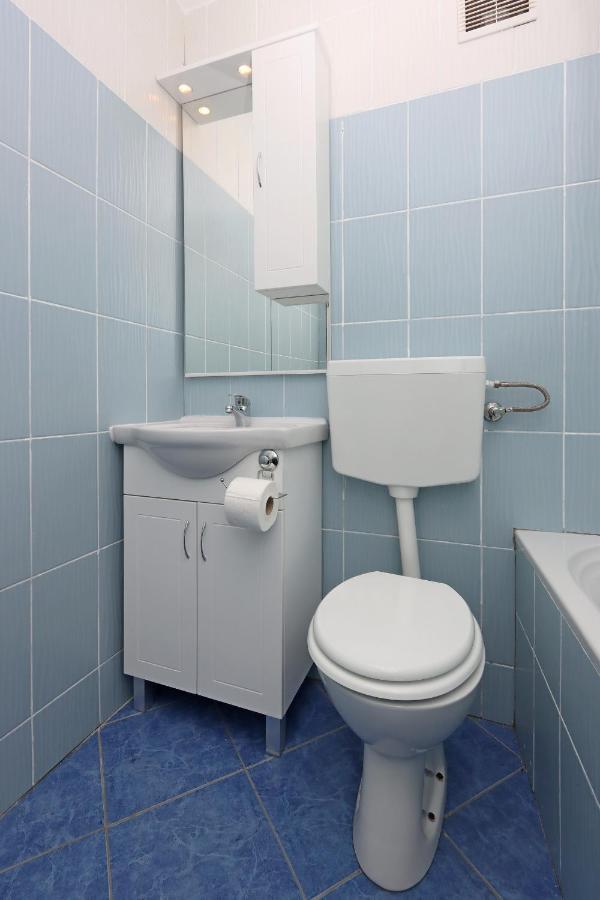 באקר Sha La La - Charming, Unique Studio In A Historic Building Next To A Castle, Wifi, Smart Tv, Washer-Dryer מראה חיצוני תמונה
